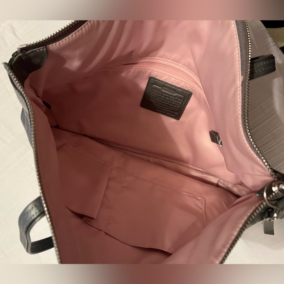Coach Tote Bag - Picture 3 of 10
